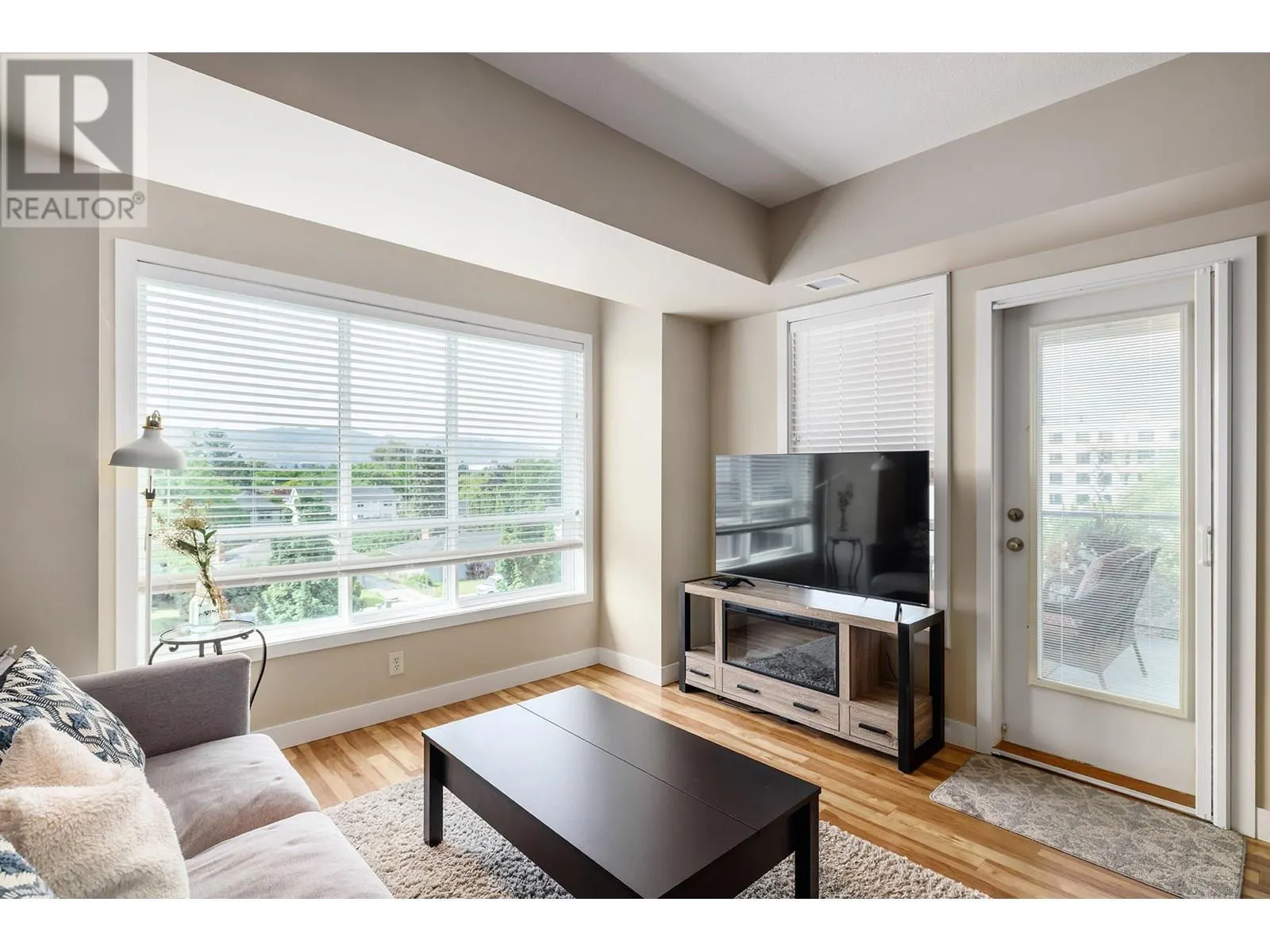 850 Saucier Avenue Unit# 411