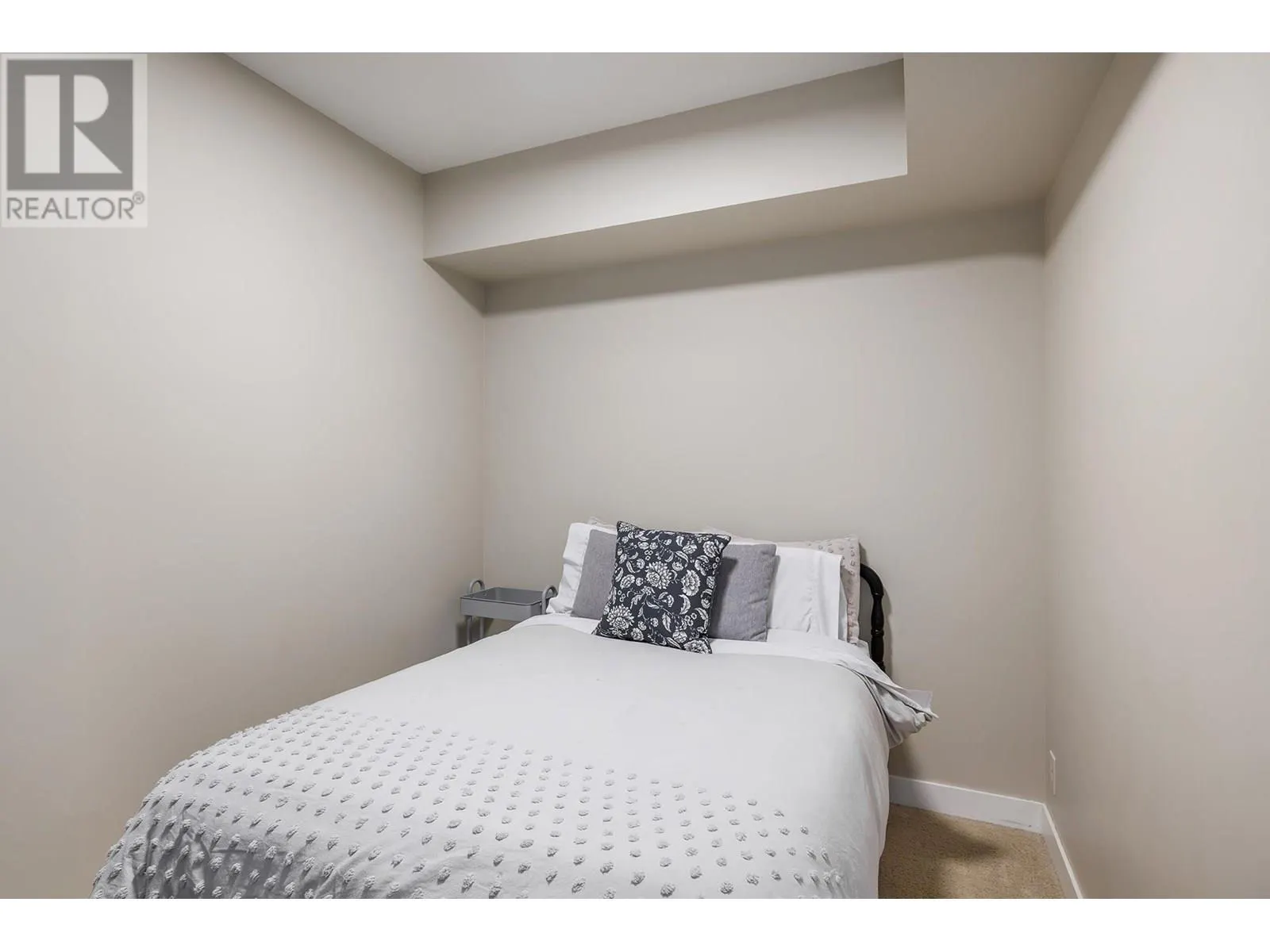850 Saucier Avenue Unit# 411