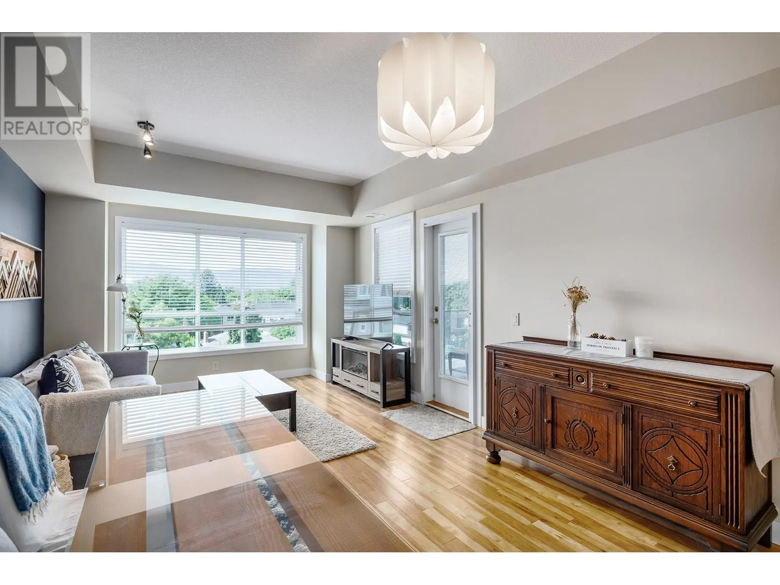 850 Saucier Avenue Unit# 411