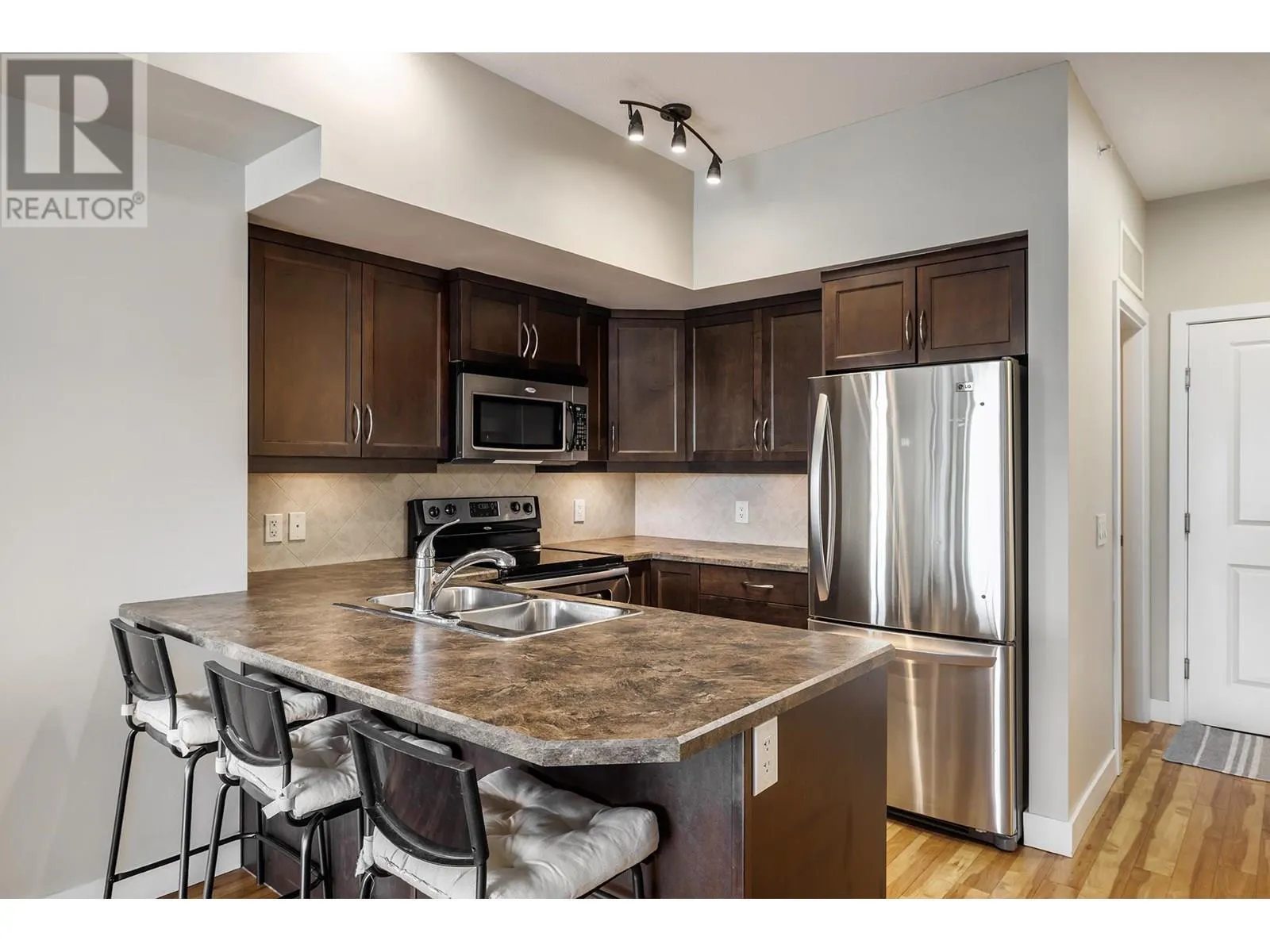 850 Saucier Avenue Unit# 411