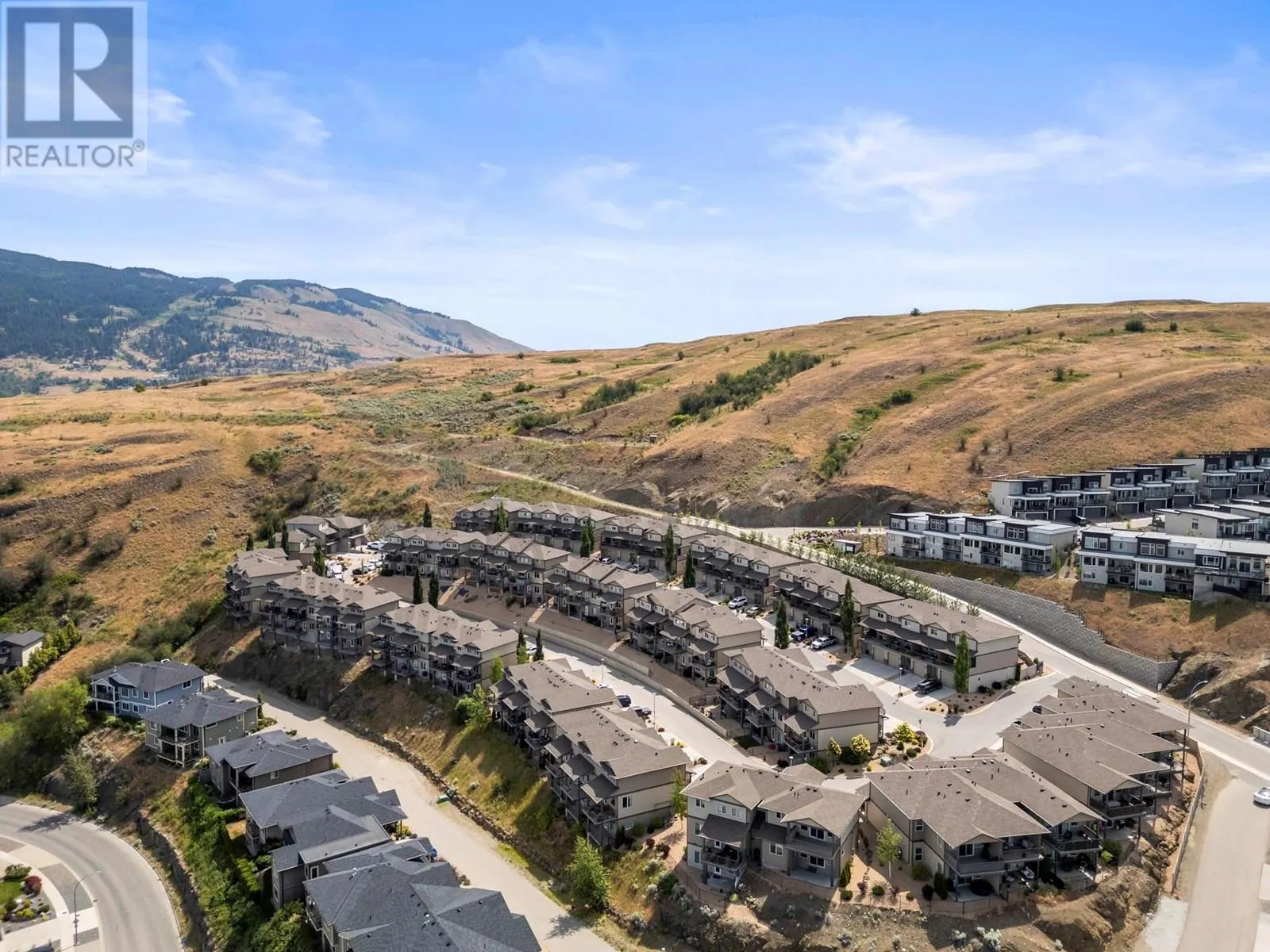 933 Mount Robson Place Unit# 10