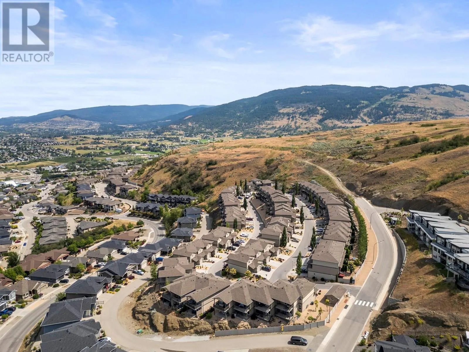933 Mount Robson Place Unit# 10