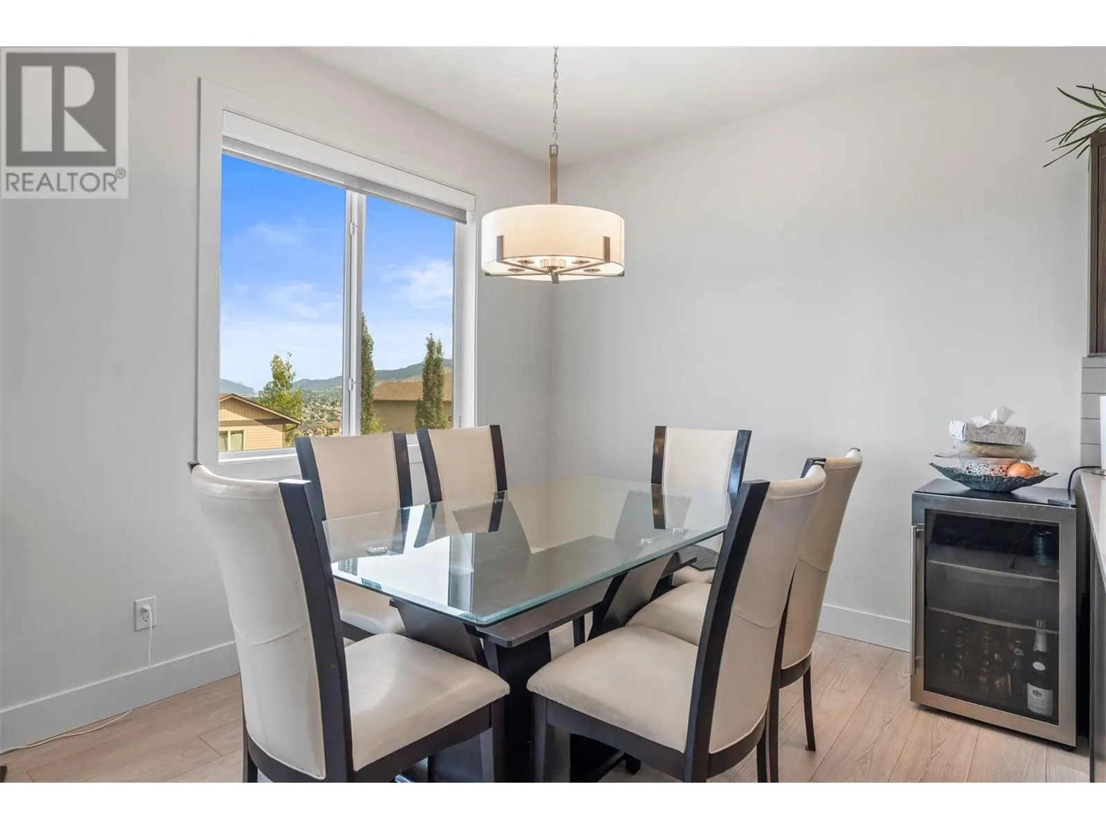 933 Mount Robson Place Unit# 10