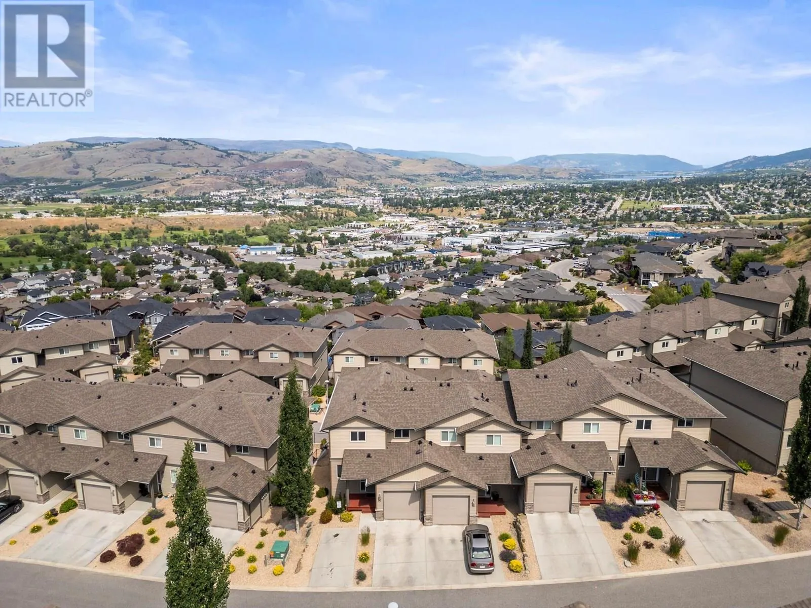 933 Mount Robson Place Unit# 10