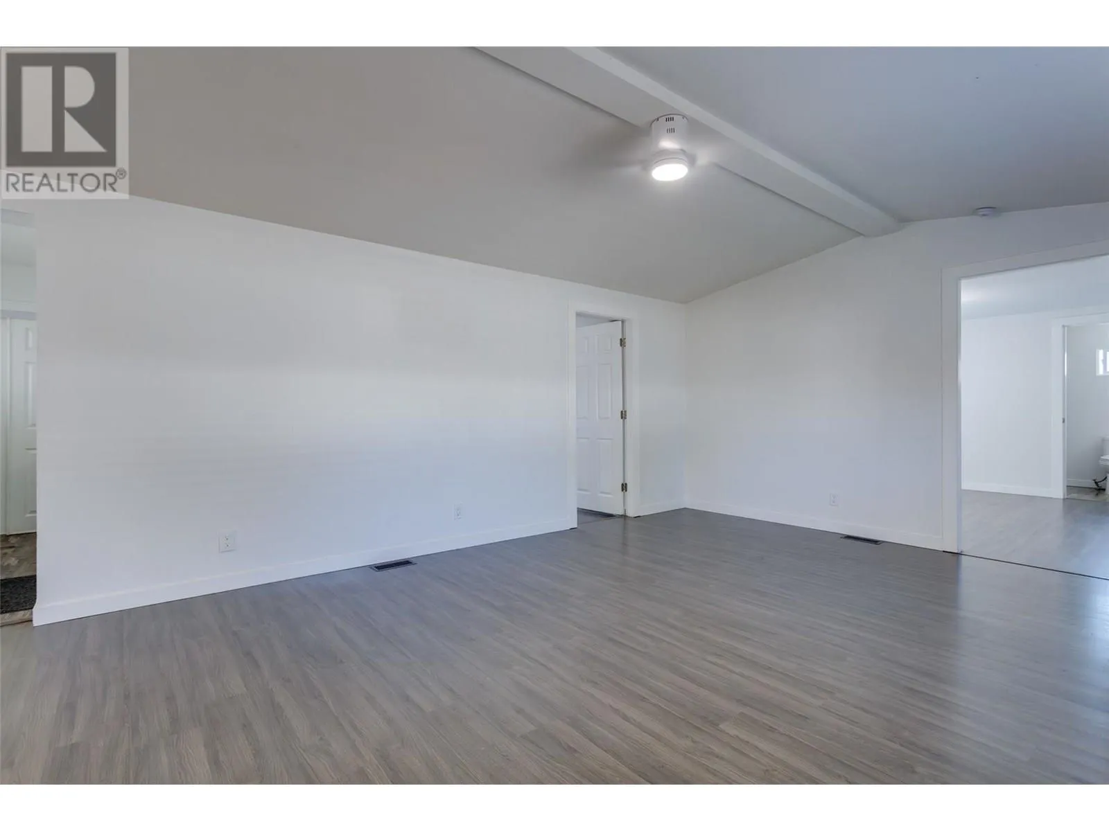 720 Commonwealth Road Unit# 62