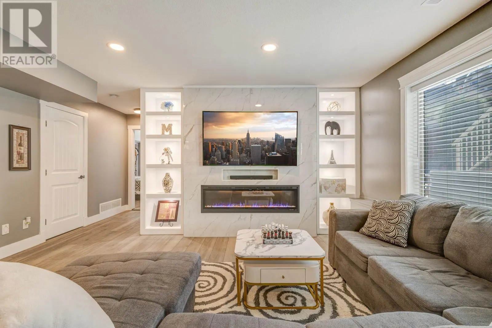 2894 Auburn Road