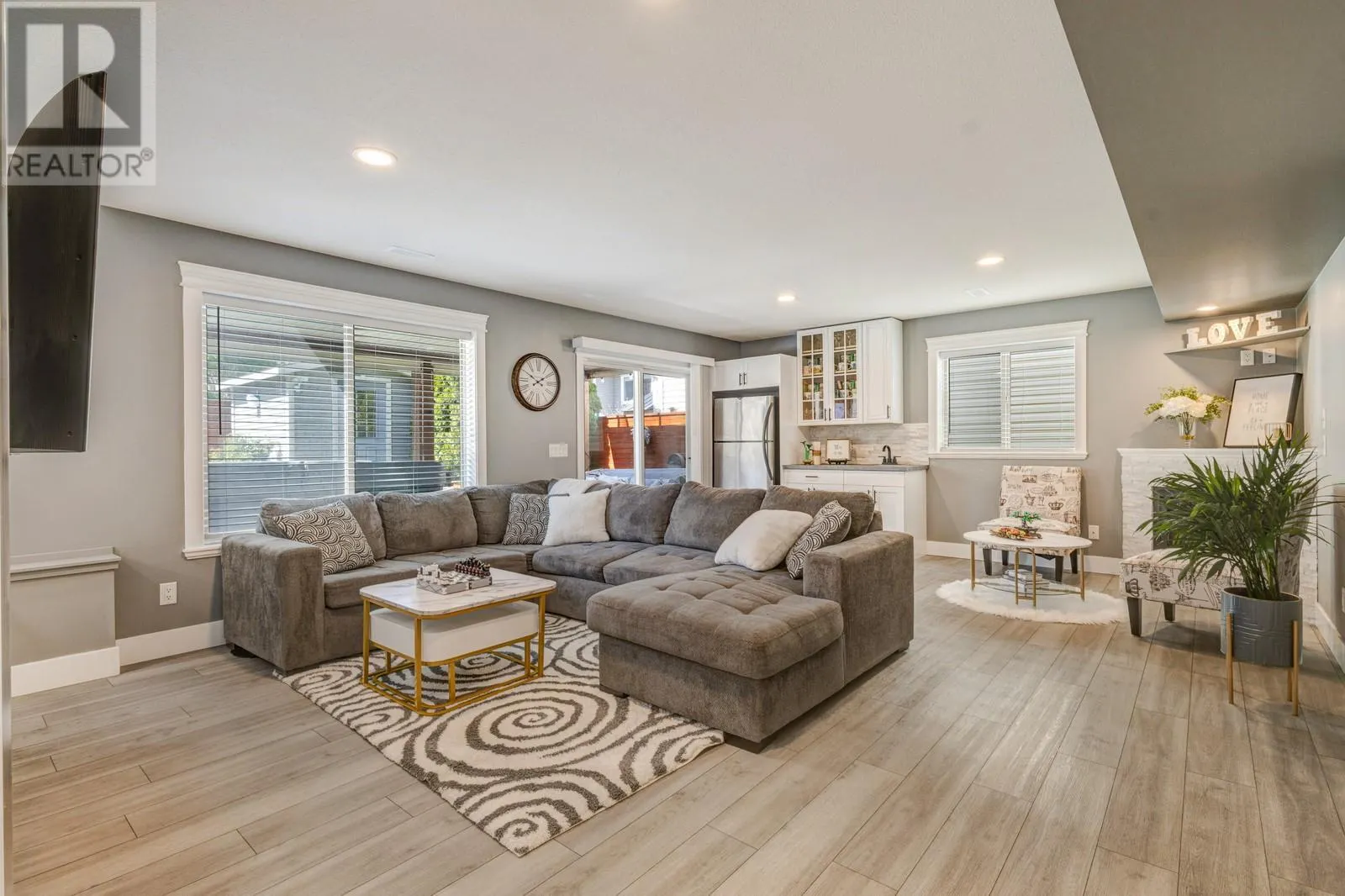 2894 Auburn Road