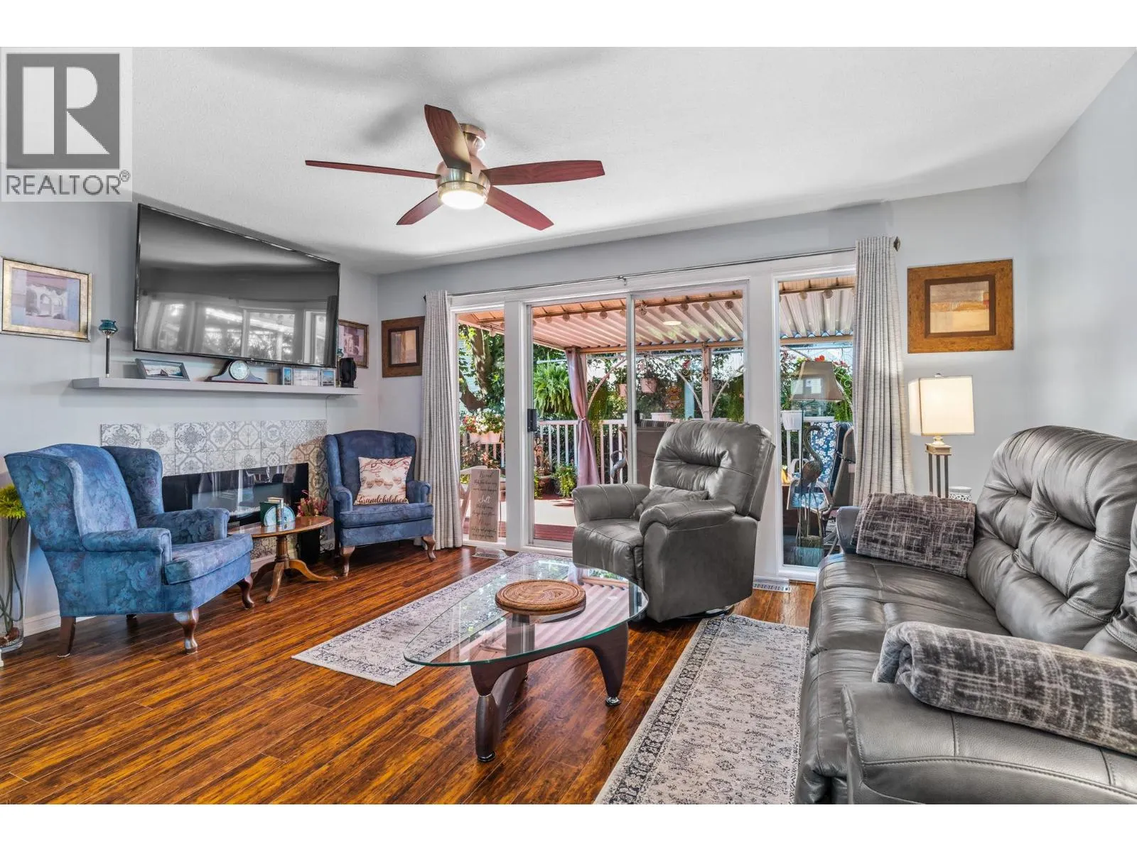 190 McIntosh Road Unit# 5