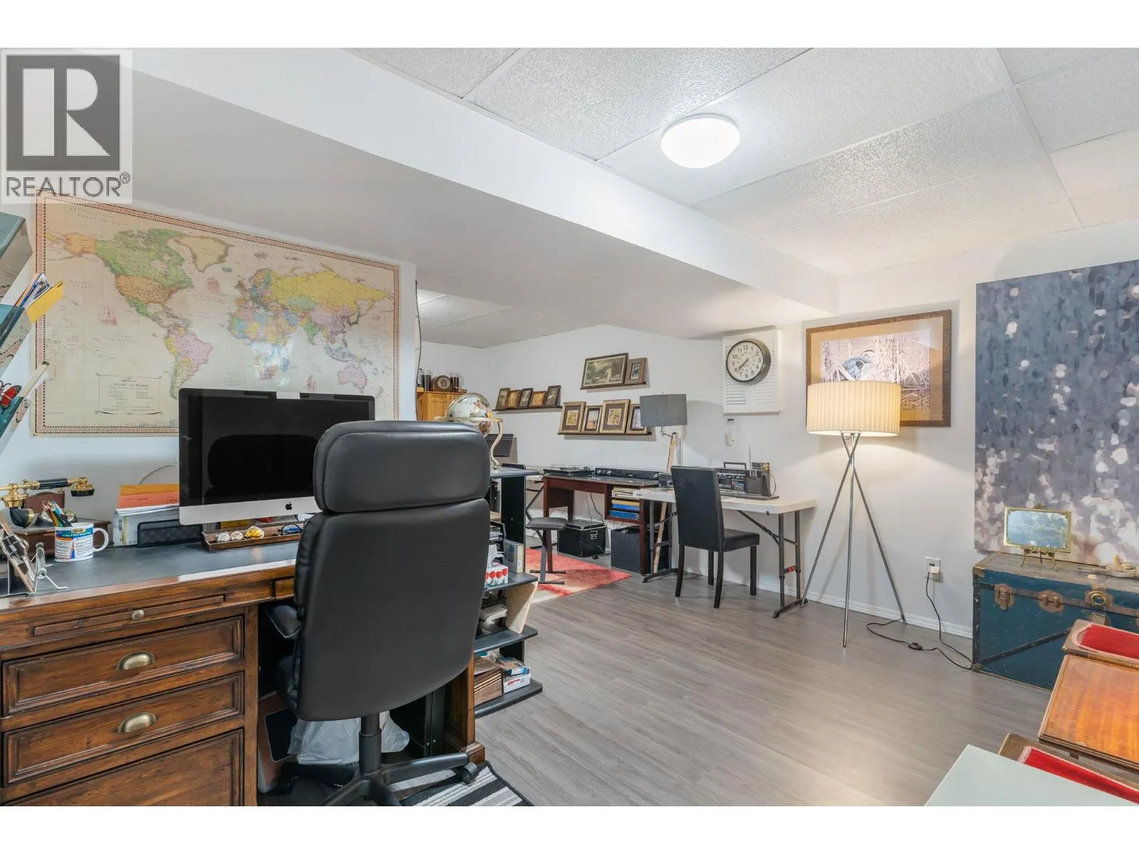 190 McIntosh Road Unit# 5