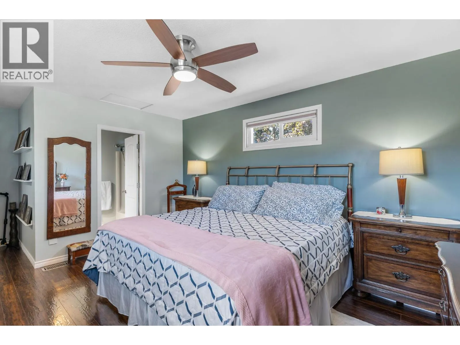 190 McIntosh Road Unit# 5