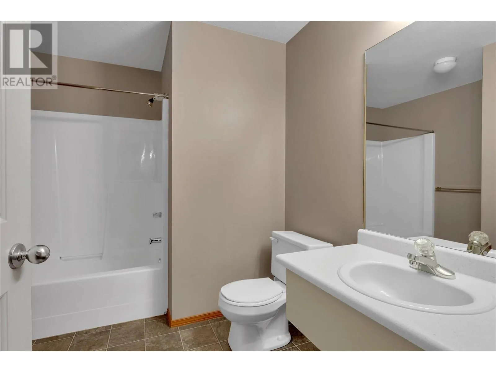 105 Kettle View Road Unit# 505