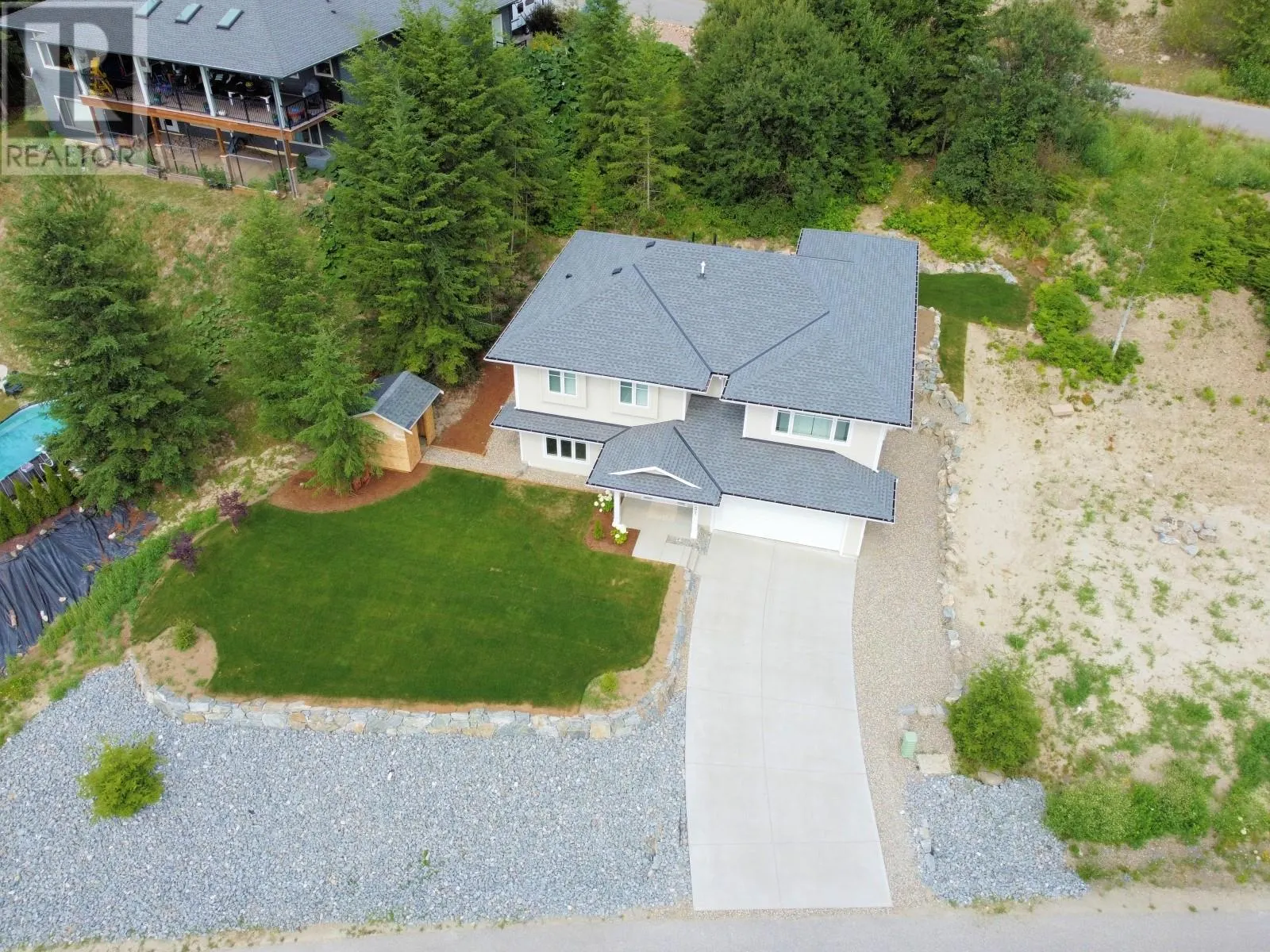 2537 Valley Place