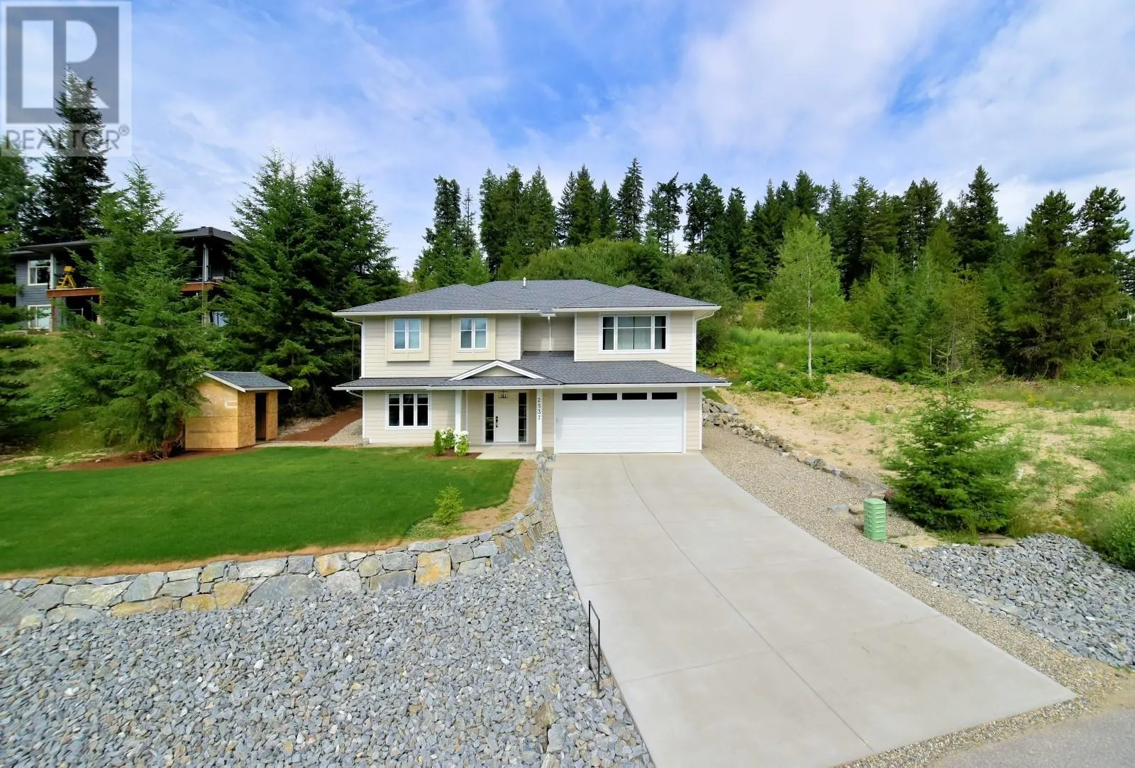 2537 Valley Place