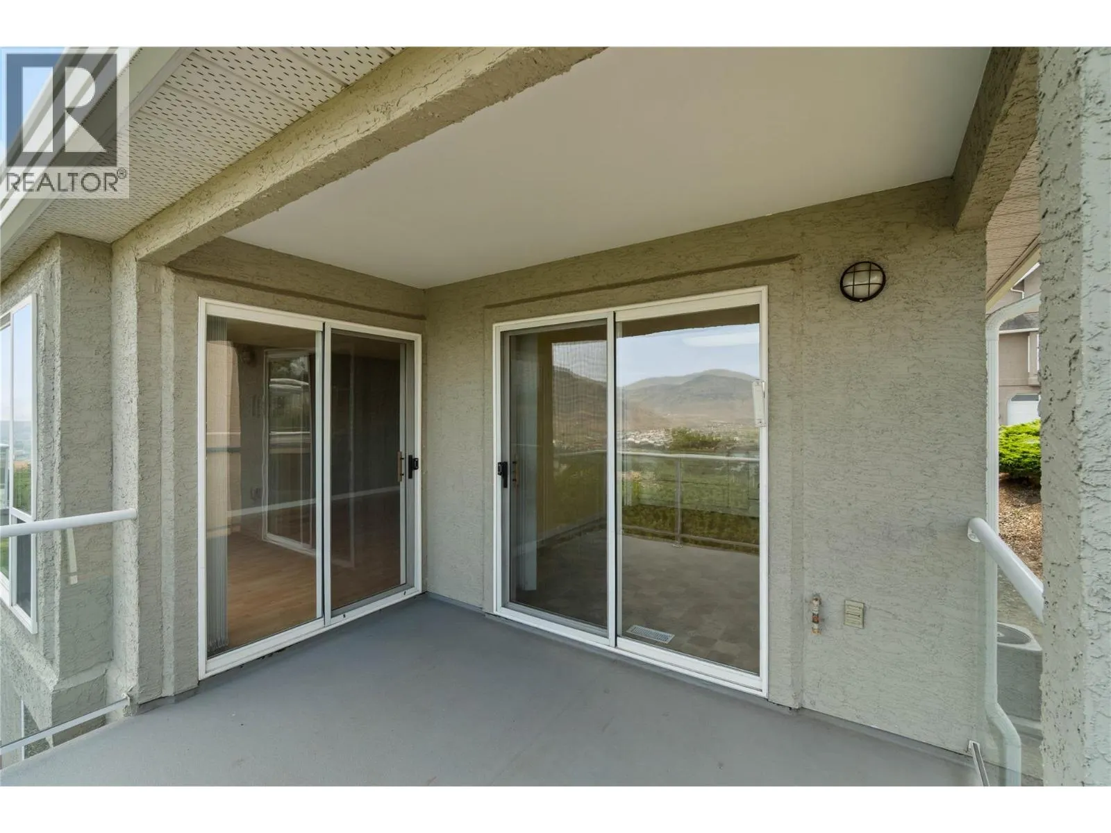 255 Pemberton Terrace Unit# 3