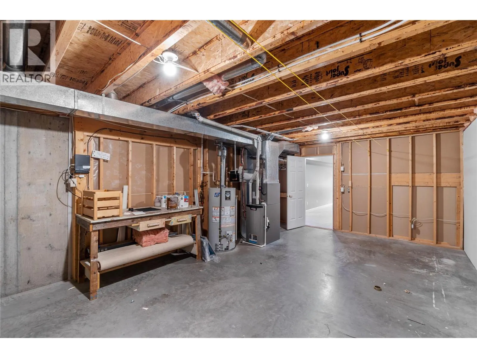 255 Pemberton Terrace Unit# 3