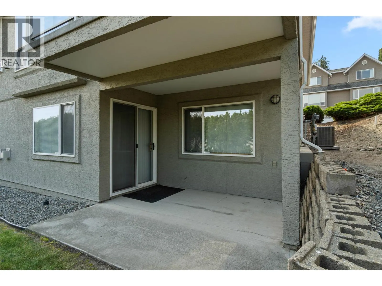 255 Pemberton Terrace Unit# 3