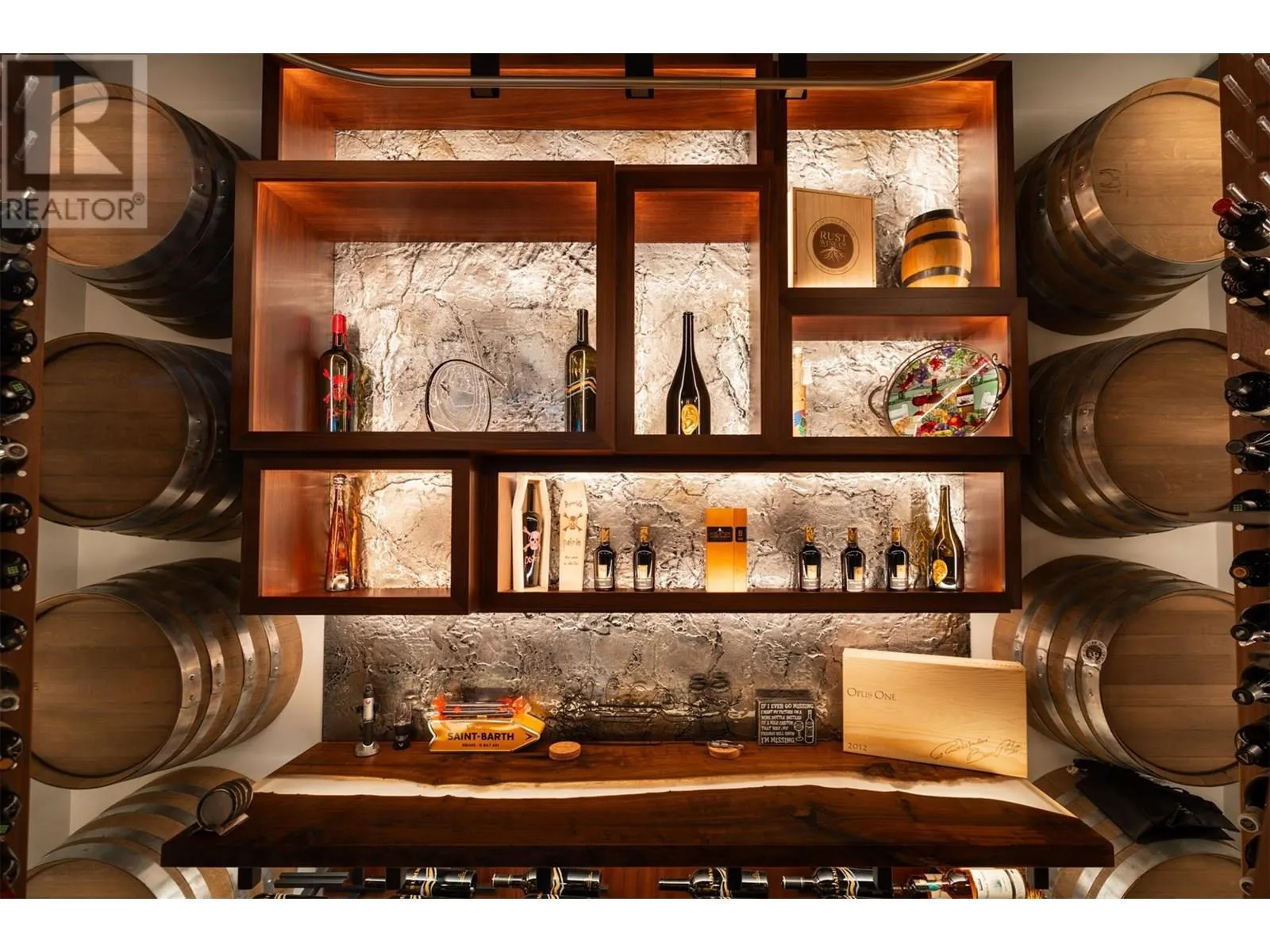 2469 Thacker Drive