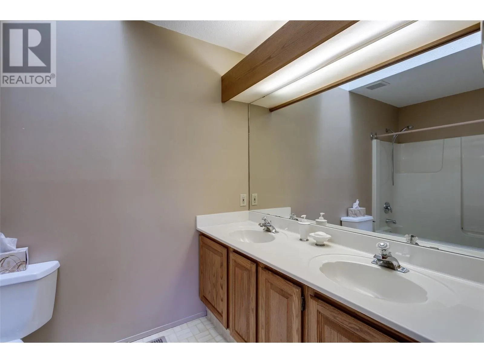 950 Lanfranco Road Unit# 16