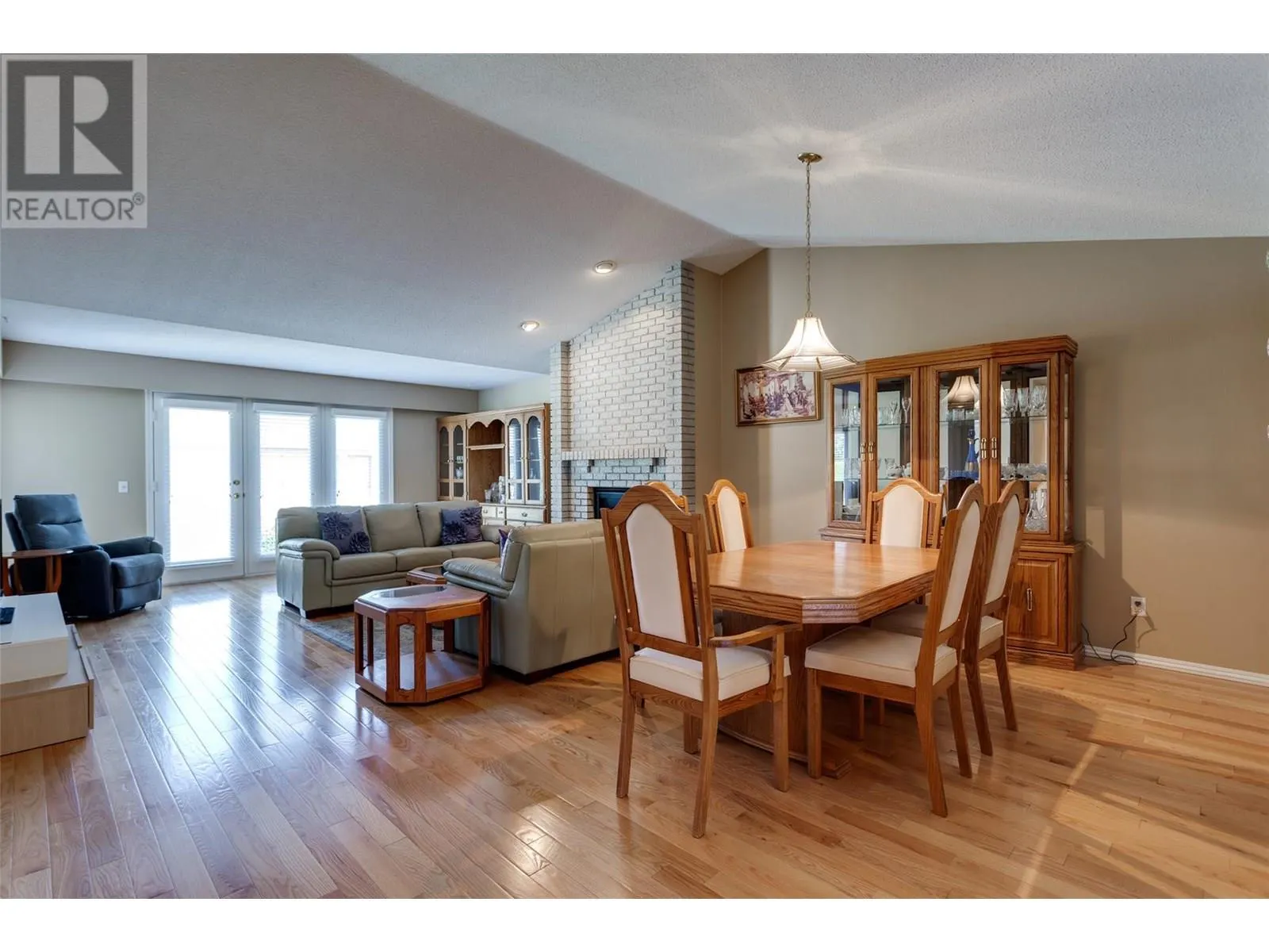 950 Lanfranco Road Unit# 16
