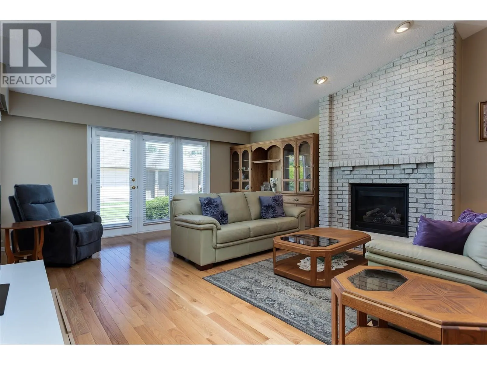 950 Lanfranco Road Unit# 16