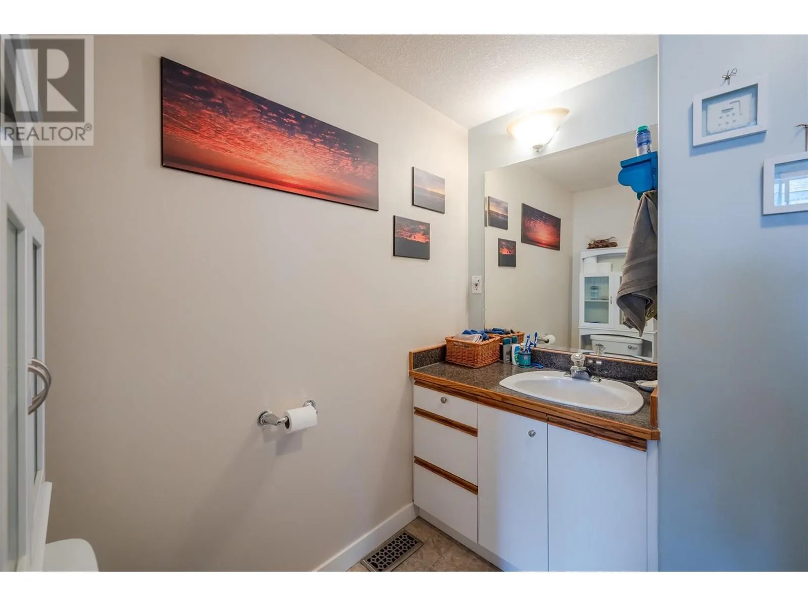 4505 McLean Creek Road Unit# F6