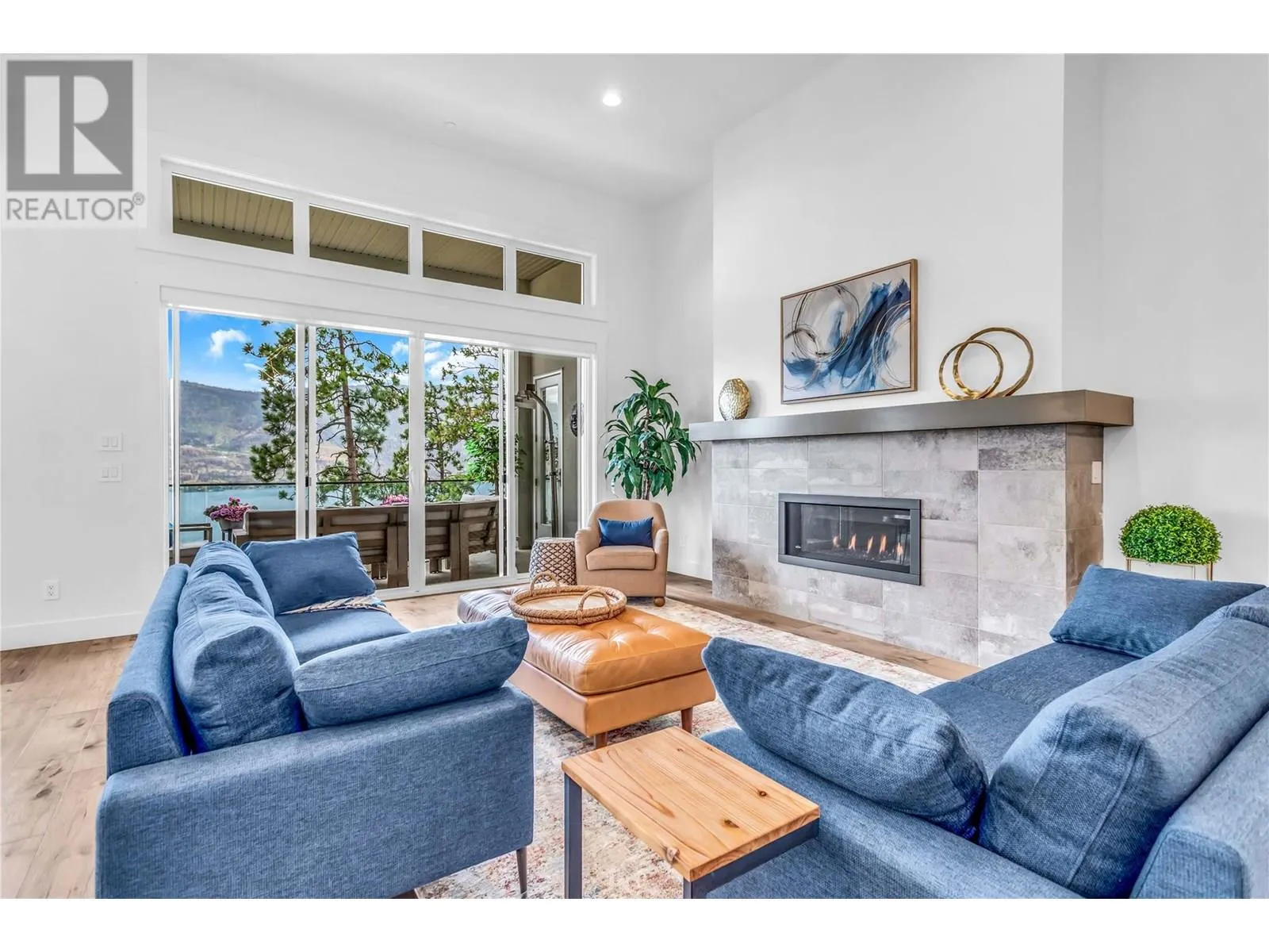 3452 Blue Grass Lane