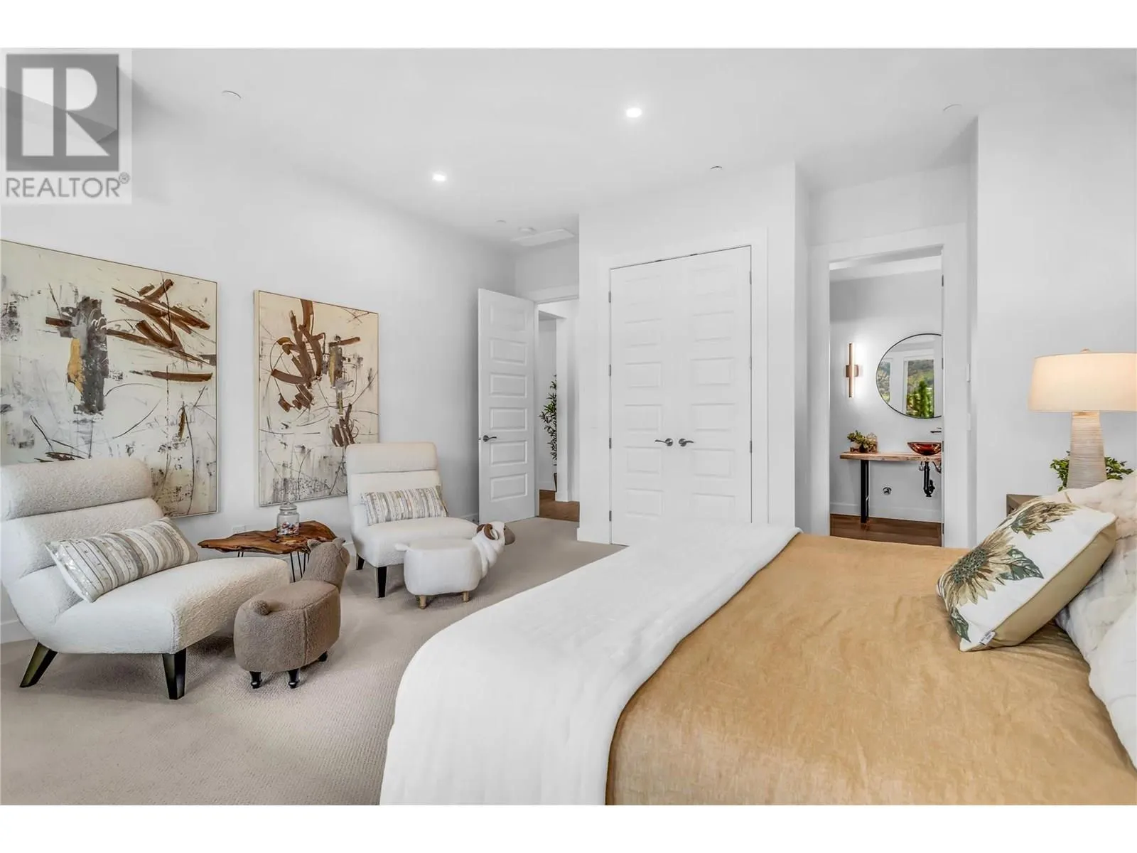 3452 Blue Grass Lane