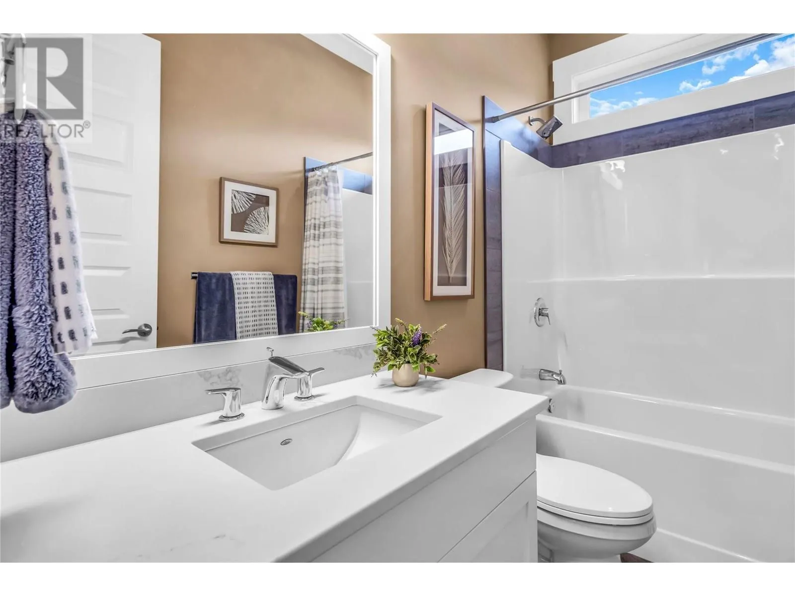 3452 Blue Grass Lane