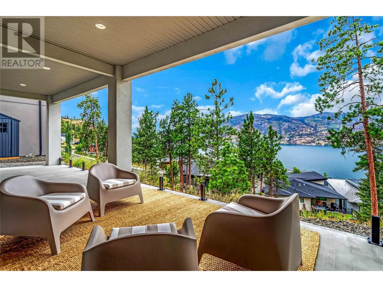 3452 Blue Grass Lane