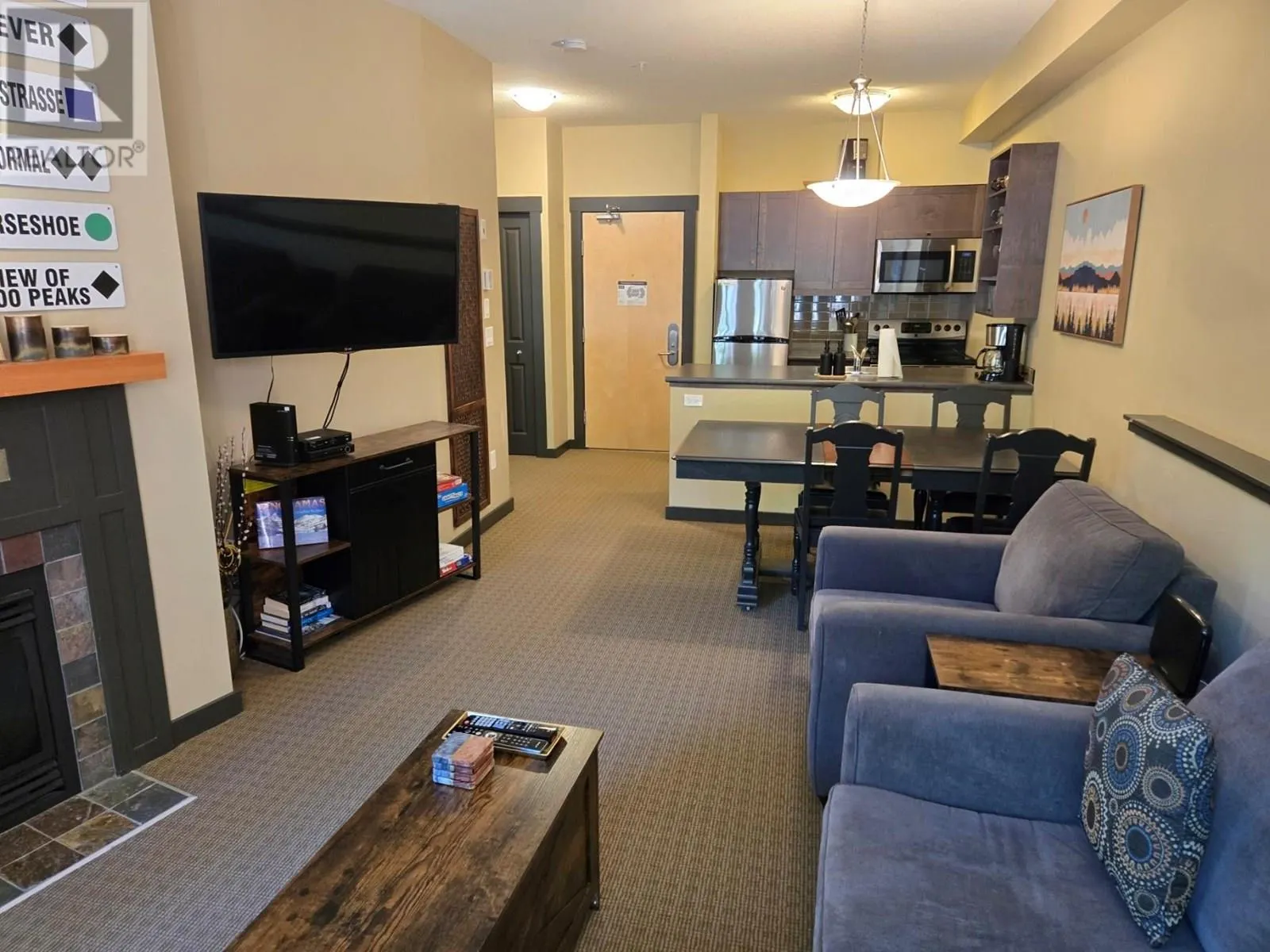 2064 Summit Drive Unit# 109