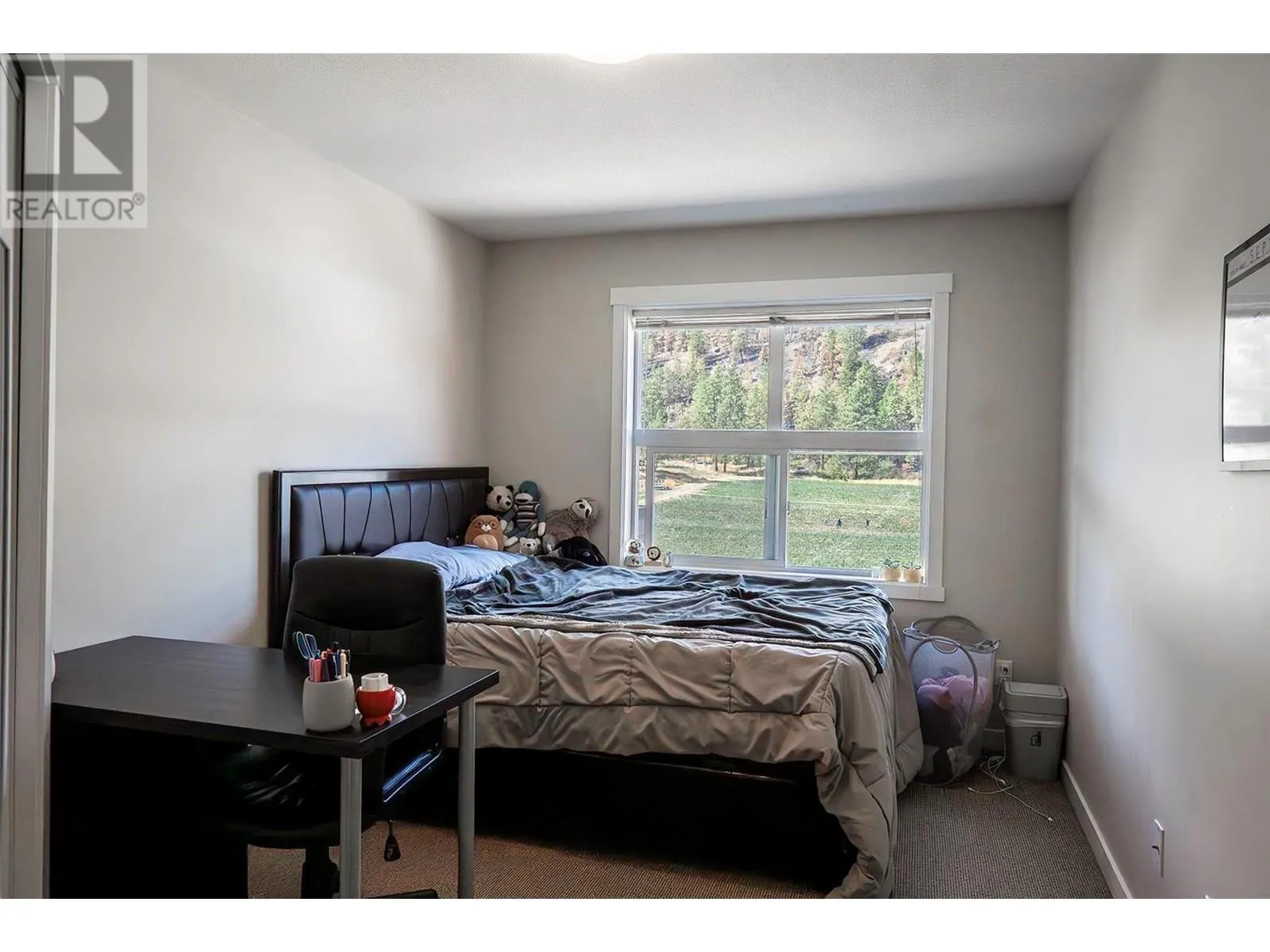 1481 Glenmore Road N Unit# 301