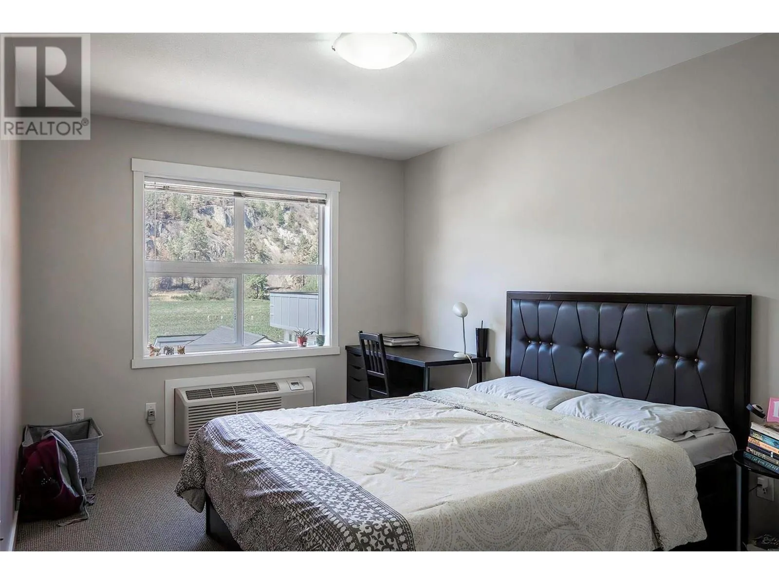 1481 Glenmore Road N Unit# 301