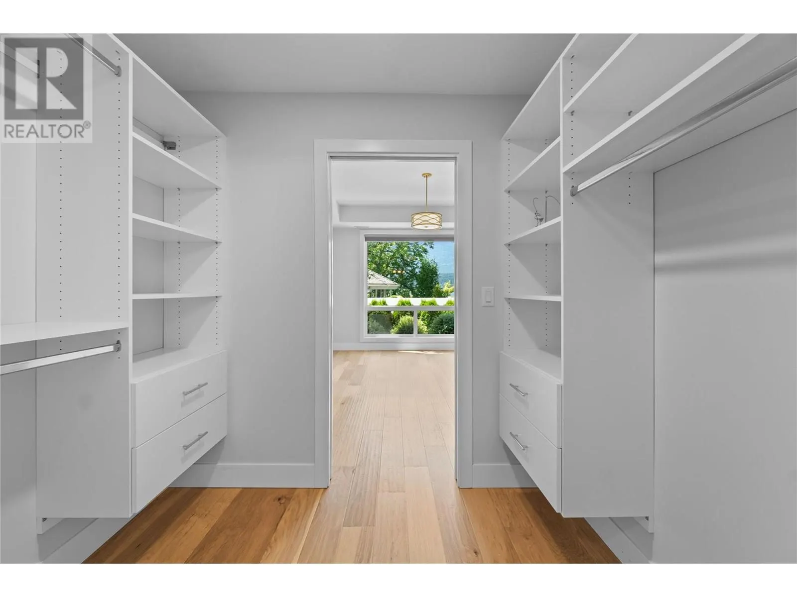 121 Harbourfront Drive NE Unit# 3