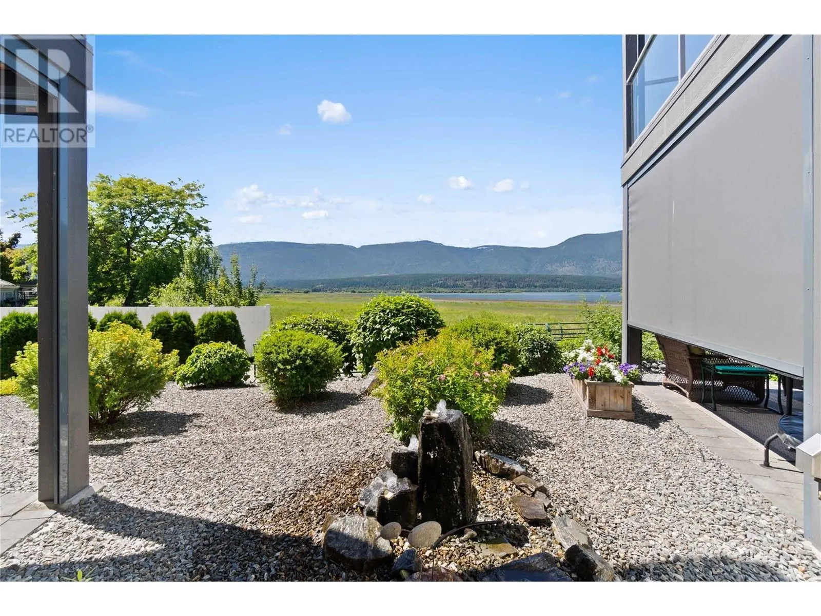 121 Harbourfront Drive NE Unit# 3