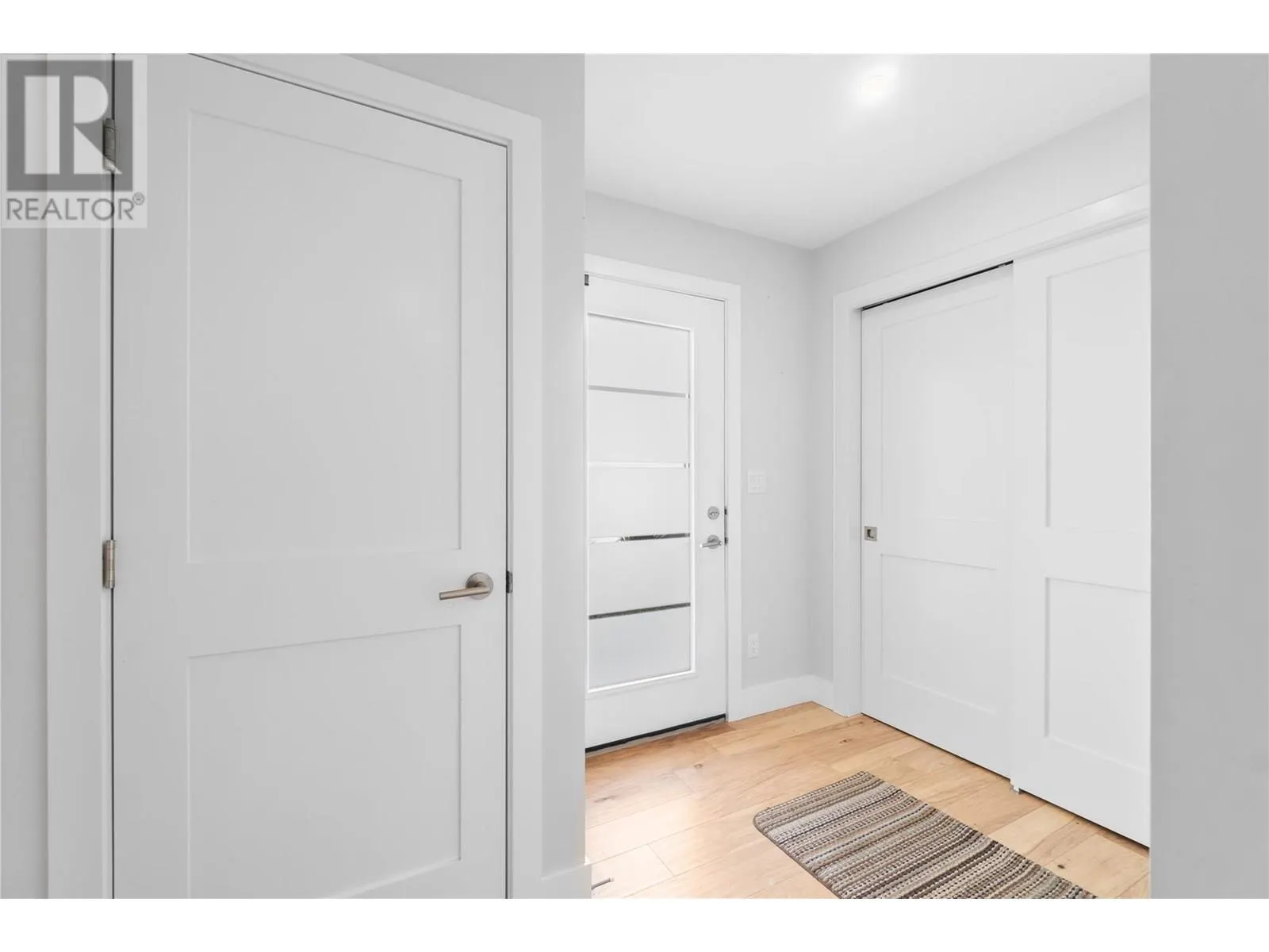 121 Harbourfront Drive NE Unit# 3