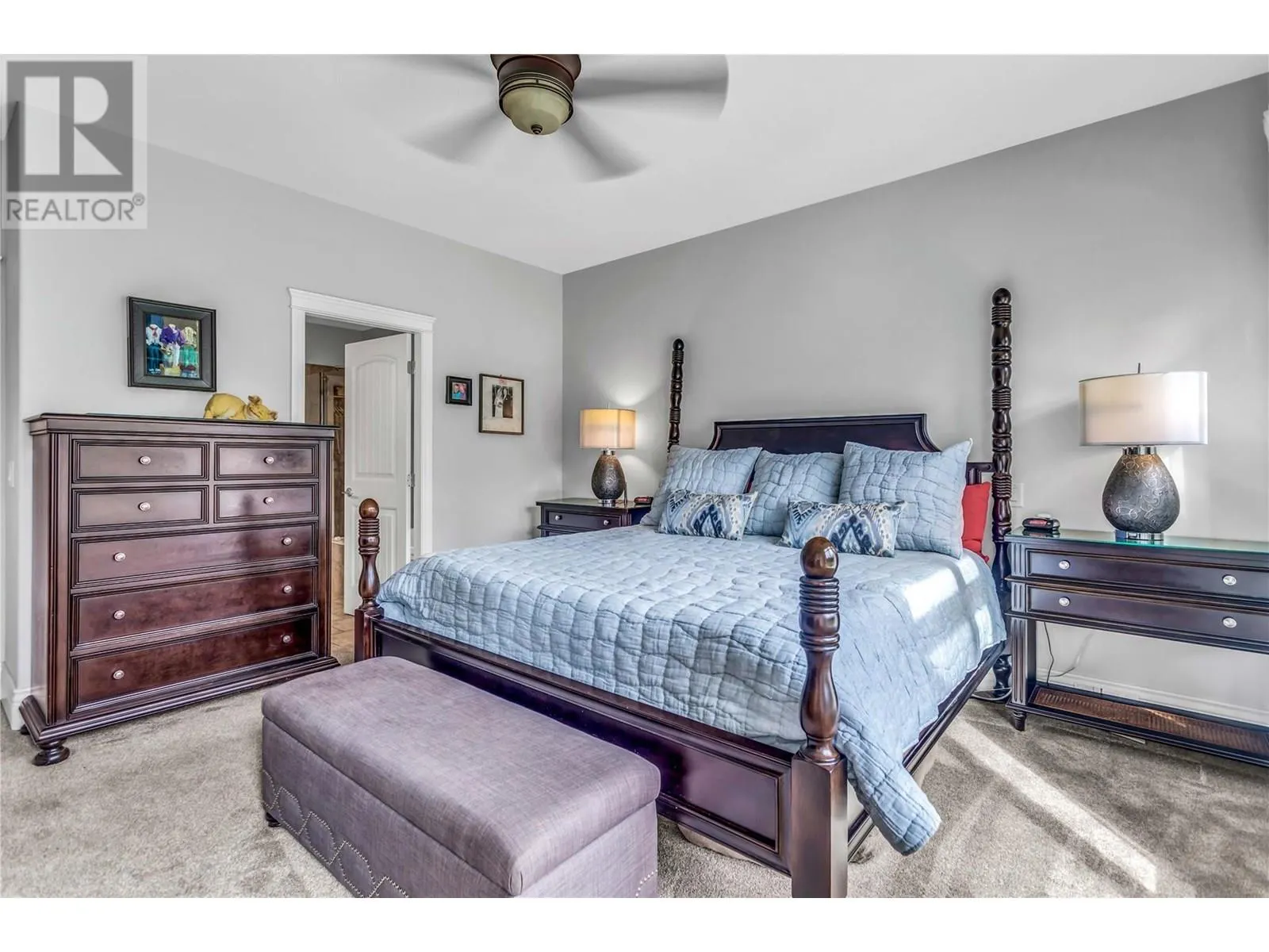4450 GORDON Drive Unit# 105