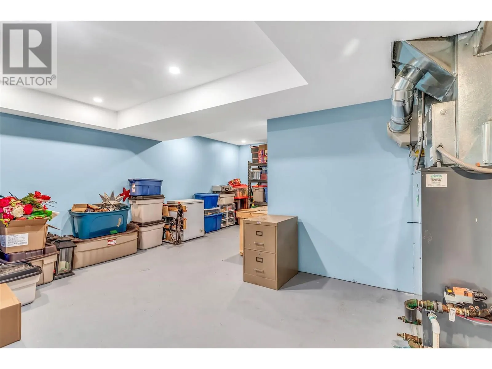 4450 GORDON Drive Unit# 105