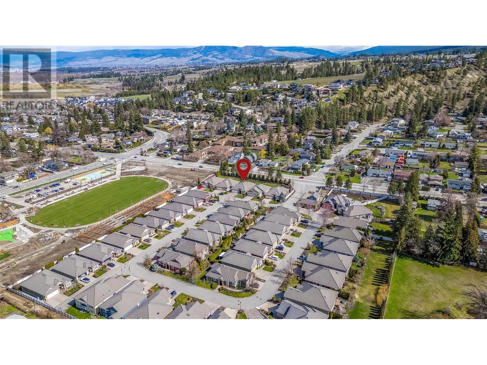 4450 GORDON Drive Unit# 105