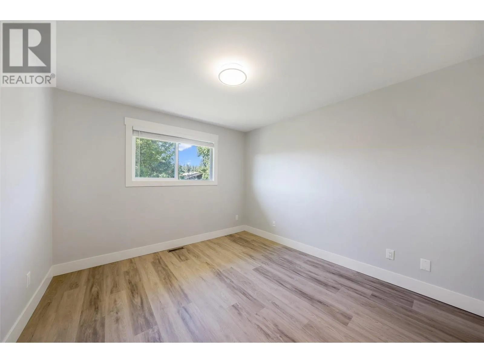 1415 Renfrew Road