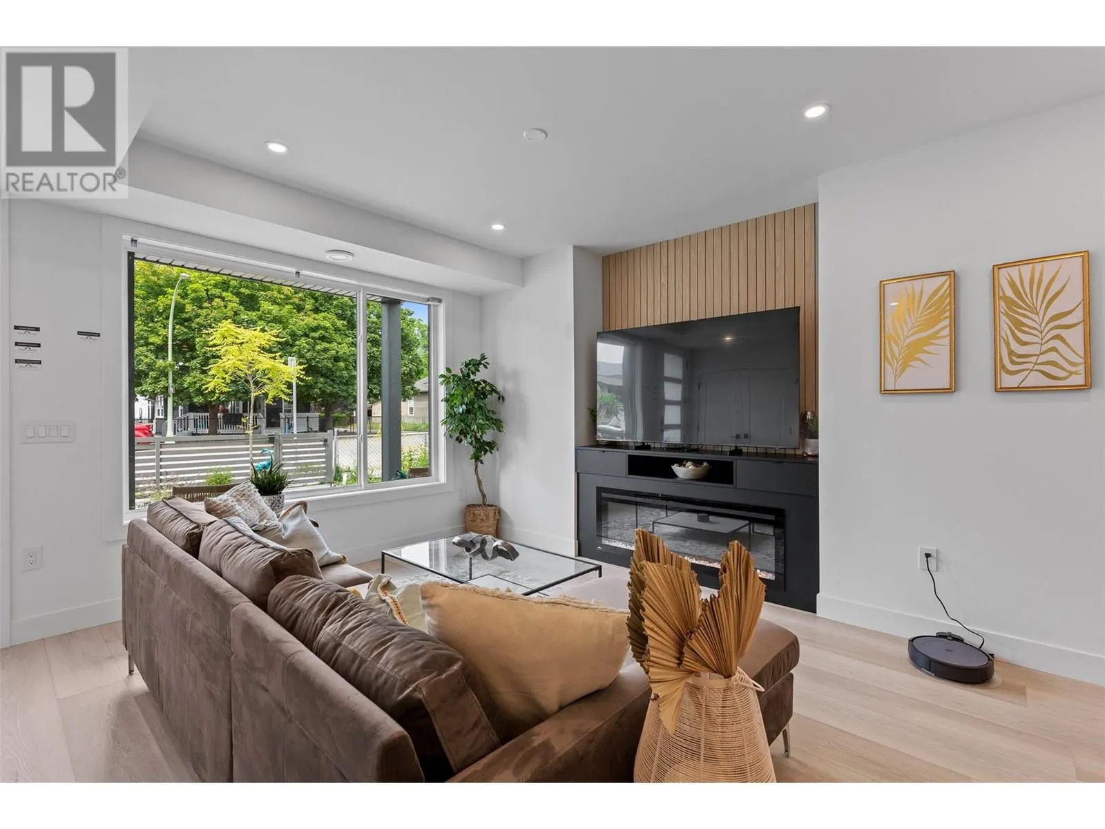 787 Lawson Avenue Unit# 2