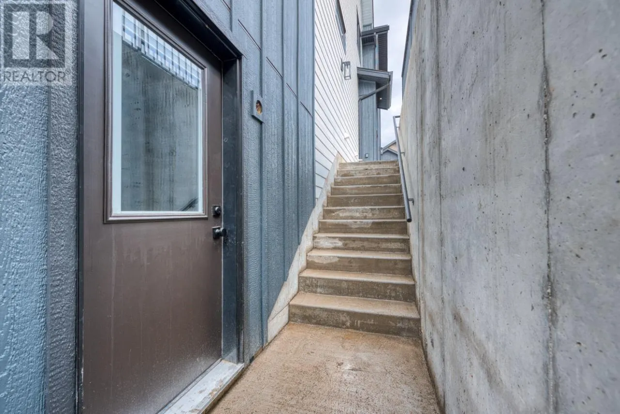 937 Bull Crescent