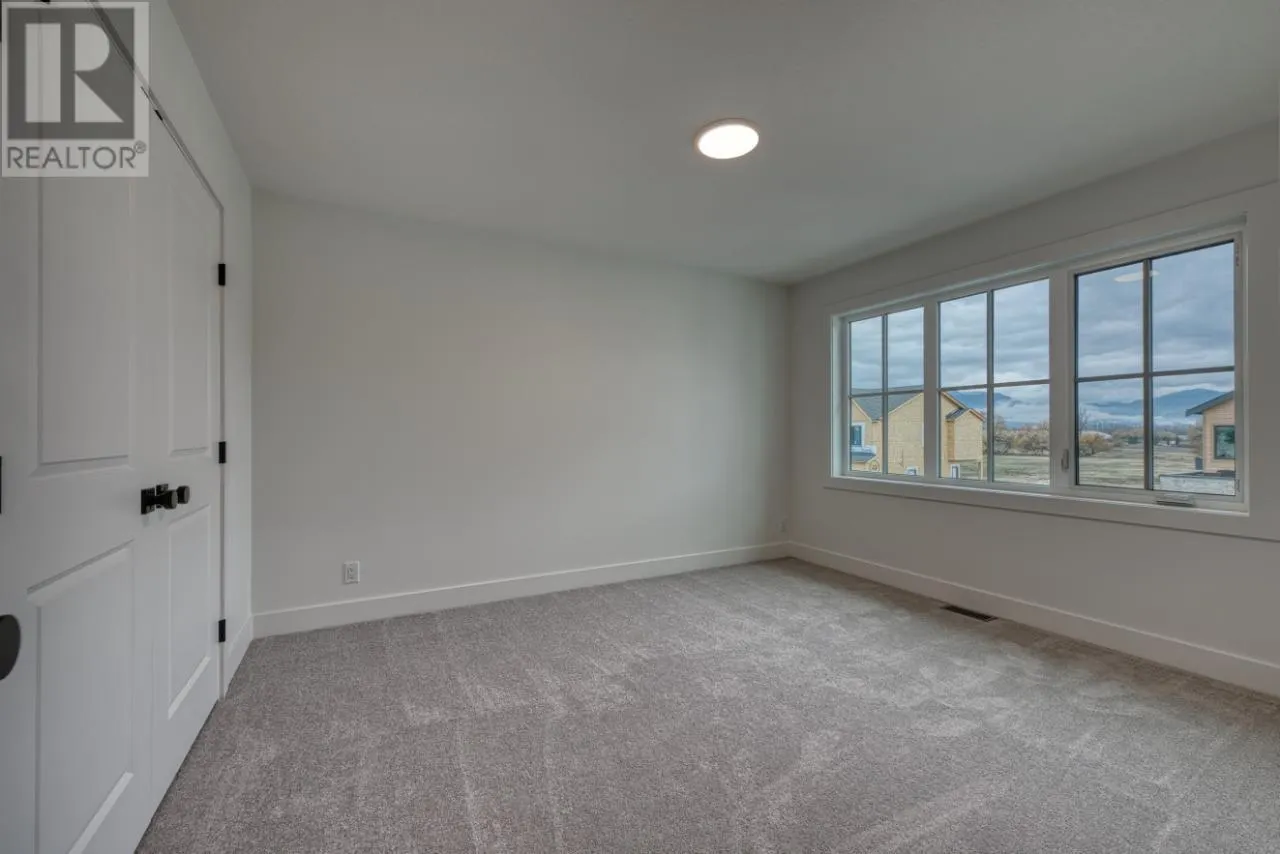 937 Bull Crescent