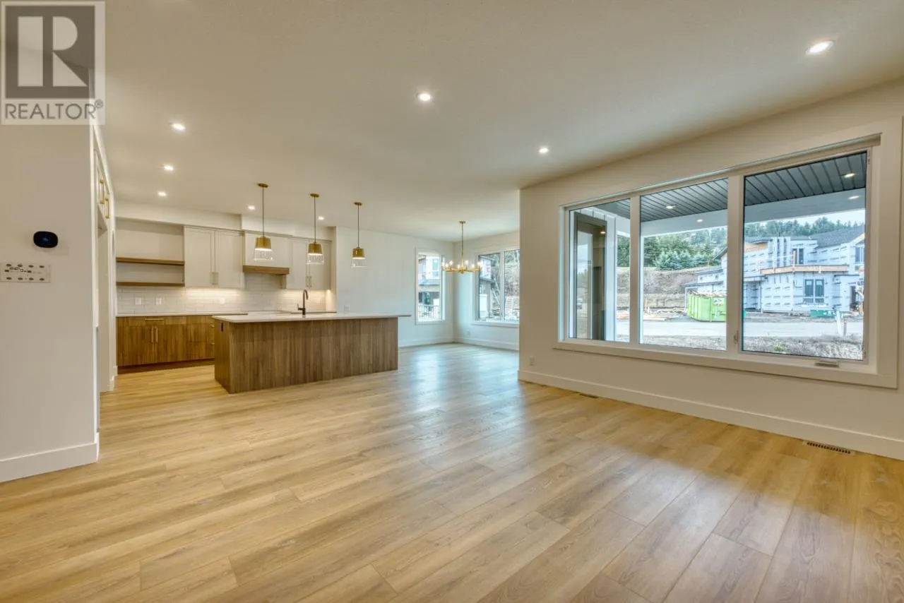 937 Bull Crescent