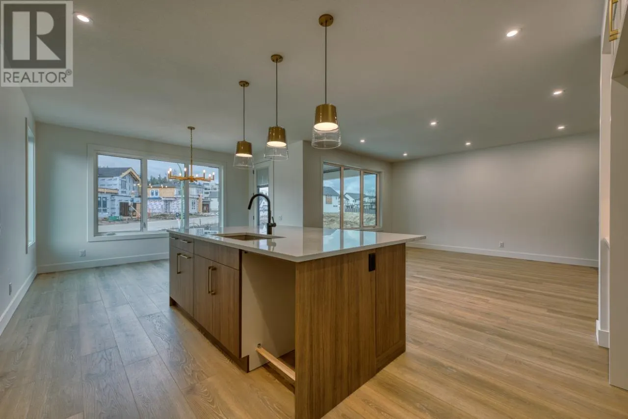 937 Bull Crescent