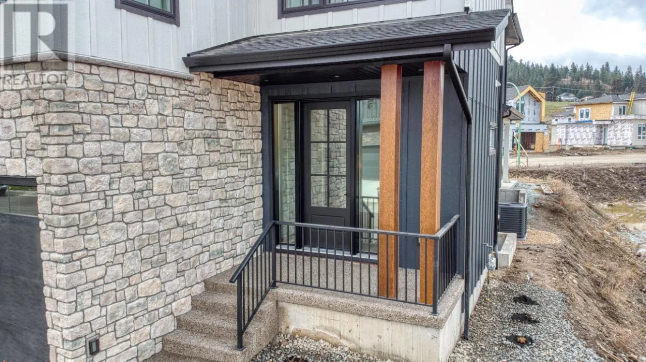 937 Bull Crescent