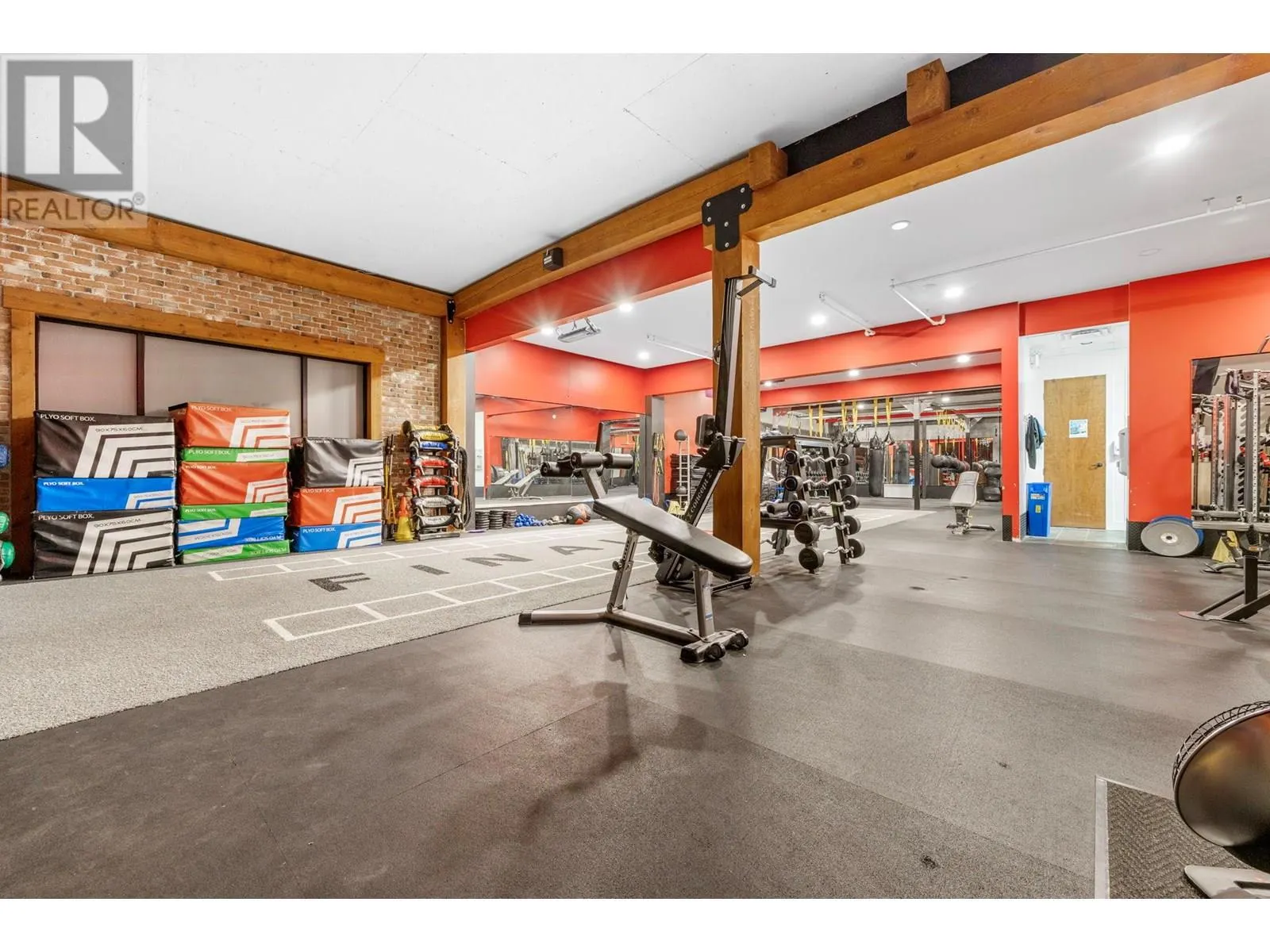 2476 Westlake Road Unit# 100