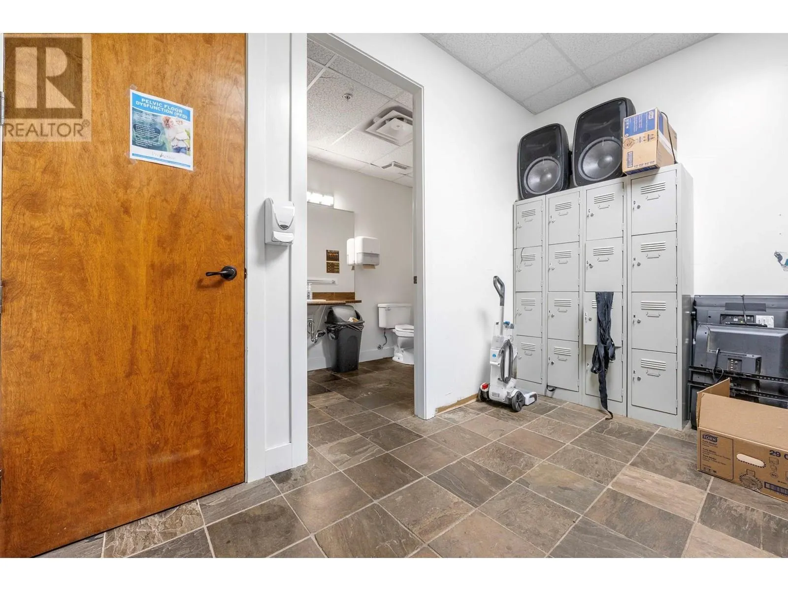 2476 Westlake Road Unit# 100