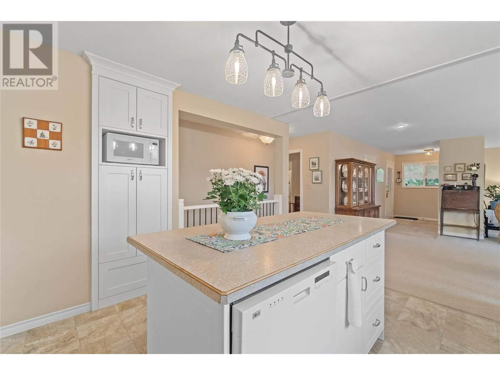 701 Christison Road SW