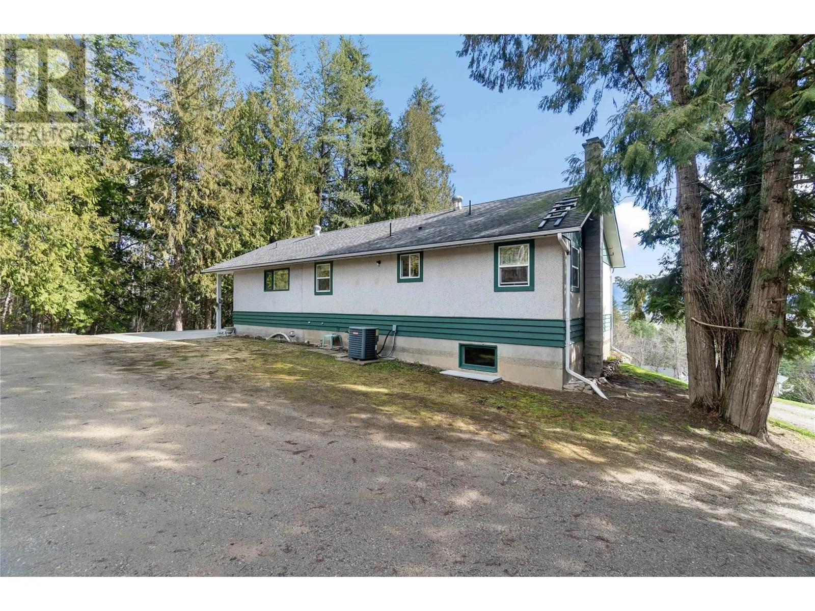 701 Christison Road SW