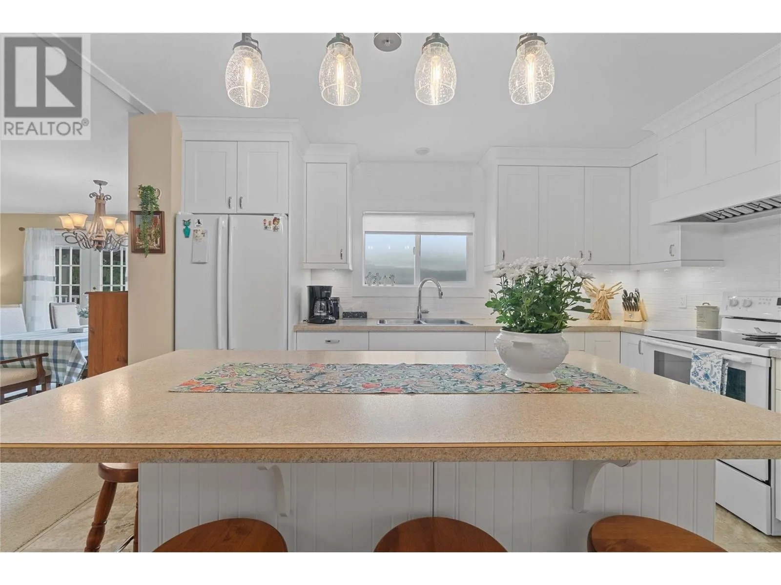 701 Christison Road SW